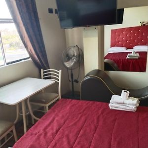 Large Single Room